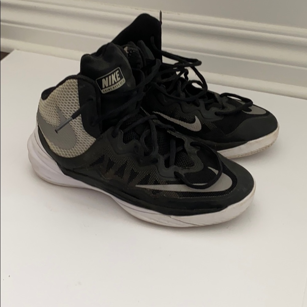 Boys Nike Hyper DF II Basketball Shoes